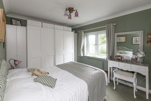 Bedroom- click for photo gallery